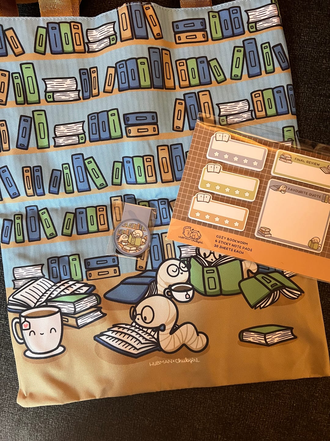 Customer photo review of Freebie: Cozy Bookworm Set