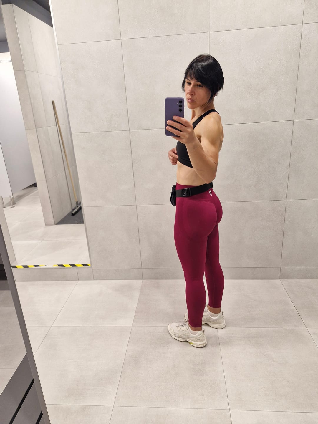 Customer photo review of MOTION SEAMLESS LEGGINGS V2