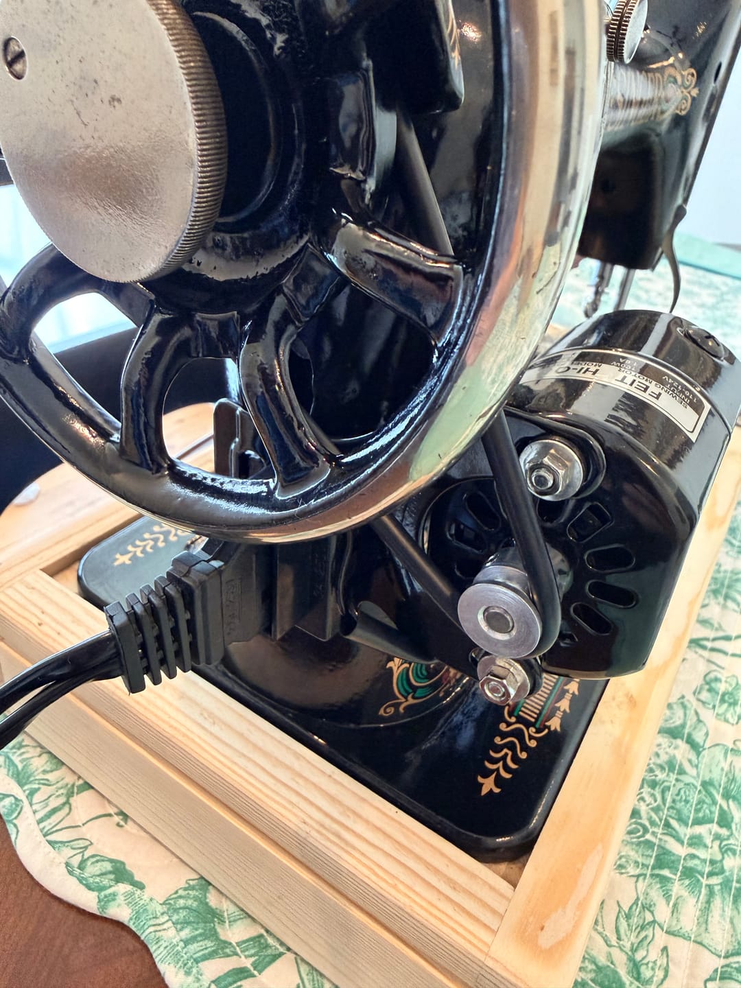 Customer photo review of 12" - 15" Rubber Sewing Machine Stretch Belt