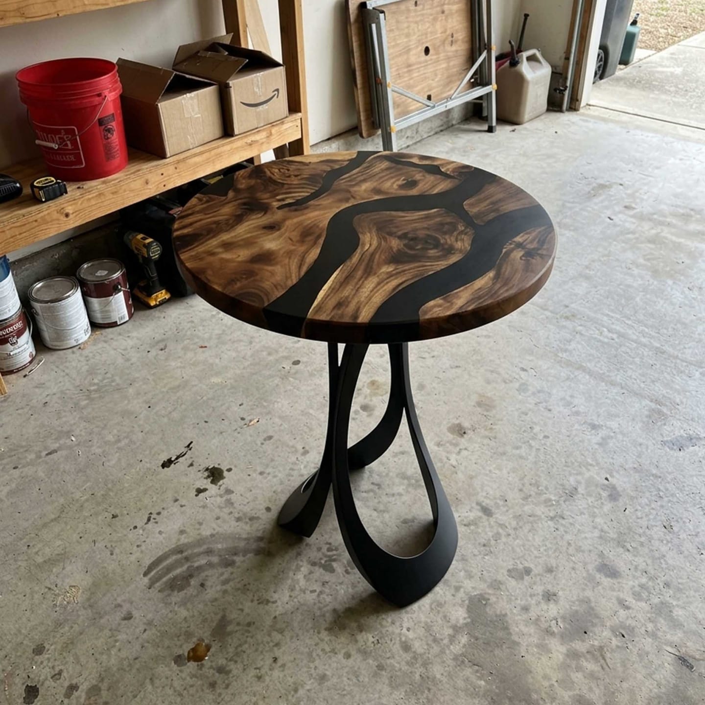 Customer photo review of Bar Table for Modern Kitchen and Dining Area - 601 Manta