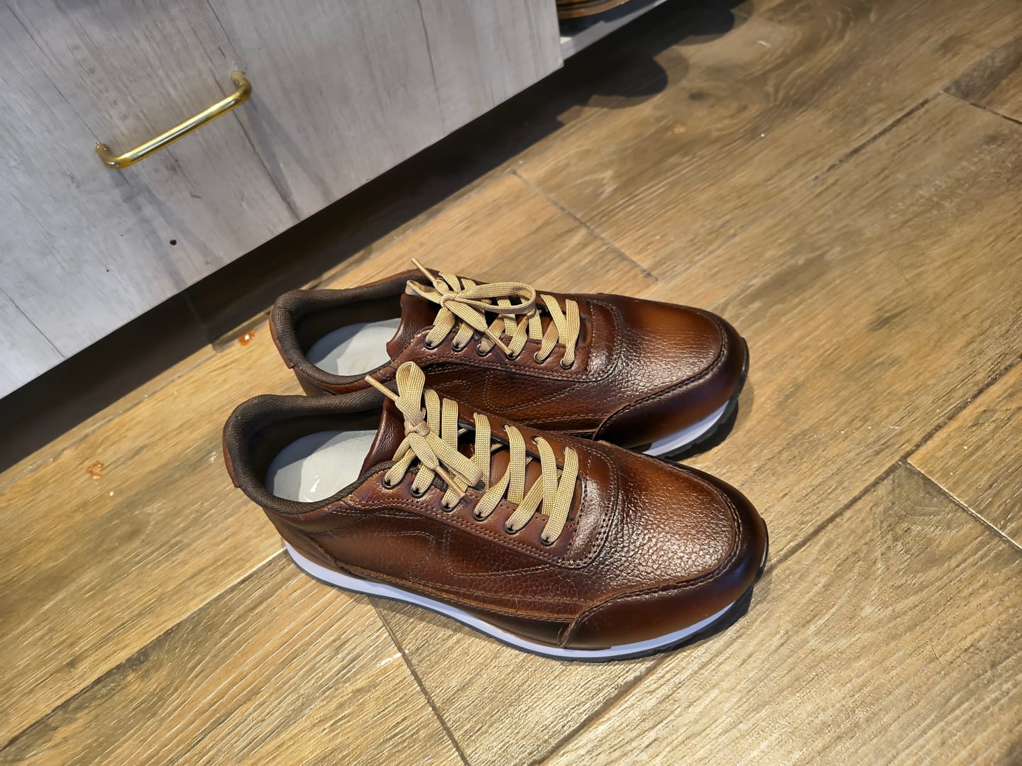 Customer photo review of Tenis Toronto - Shedrón