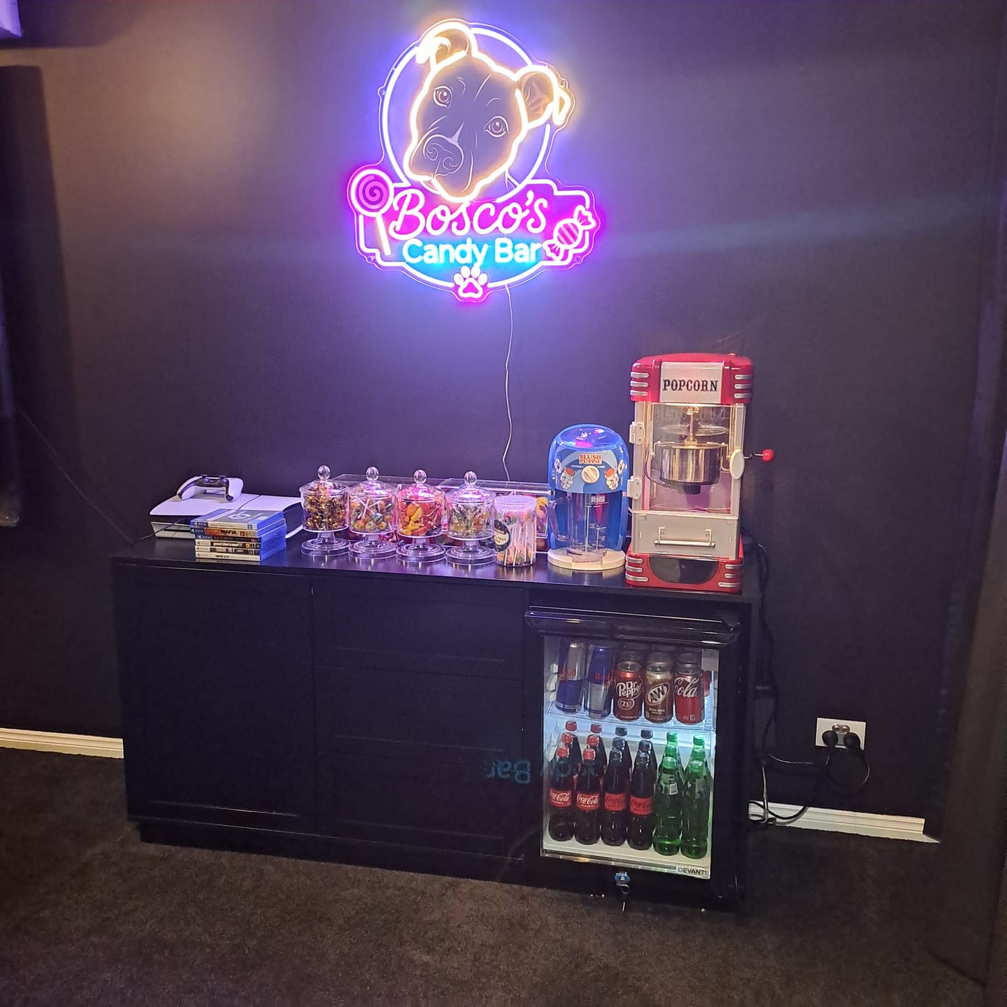 Customer photo review of 3 Tabletop Signs + 10 Keychains