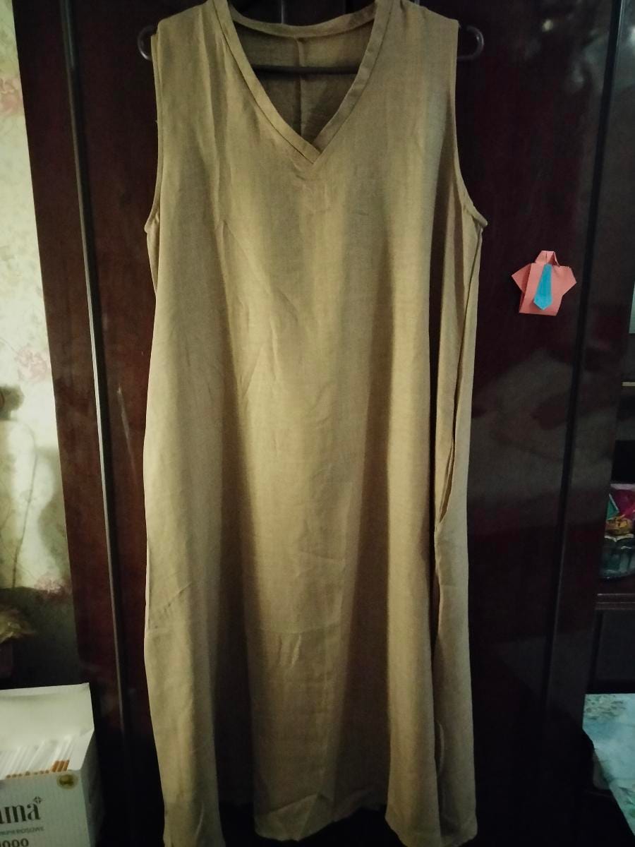 Customer photo review of Robe Longue Fluide à Col V