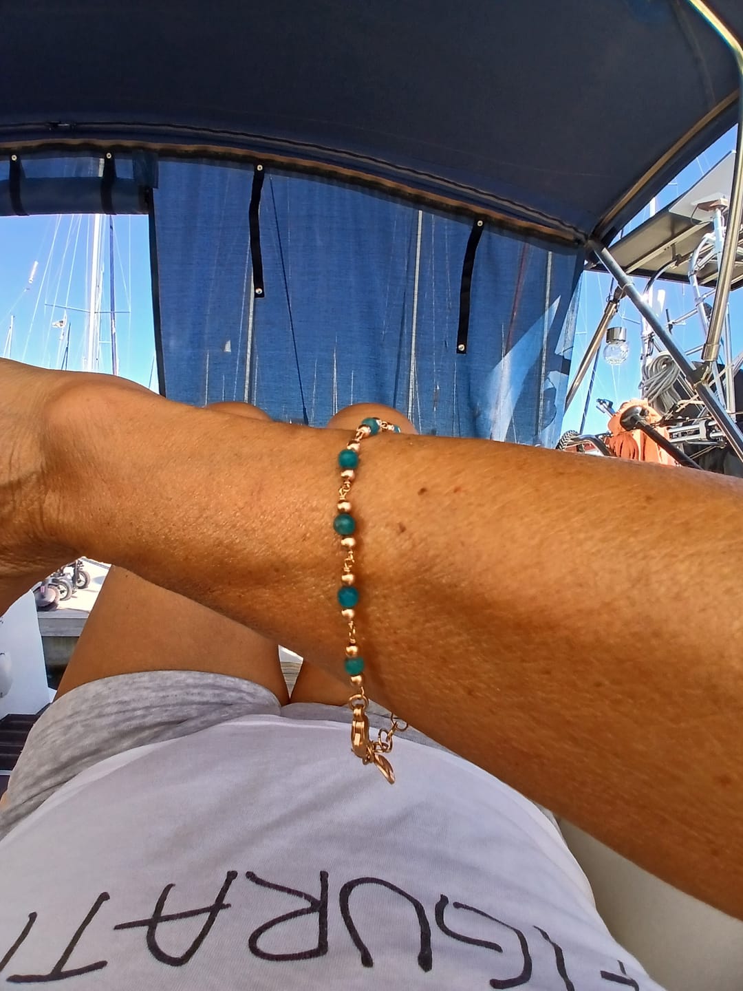 Customer photo review of Bracciale Rosario con Pietre Naturali Sfaccettate