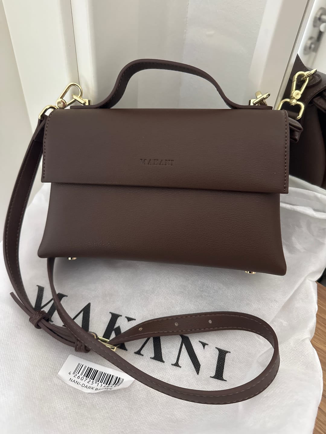 Customer photo review of NANI - DARK BROWN