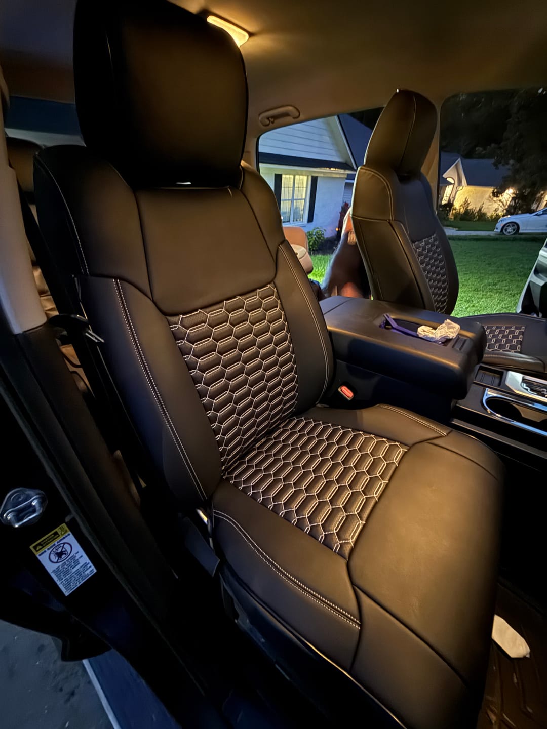 Customer photo review of 2014-21 Toyota Tundra Custom Leather Seat Covers