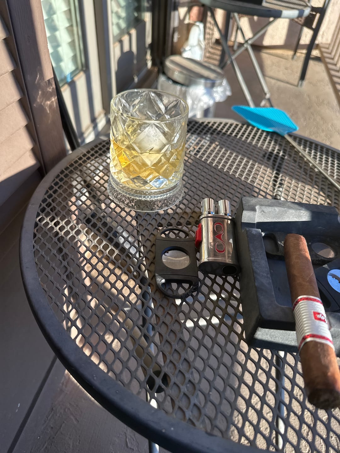 Customer photo review of DrinkSmoked™ Original Infinite Spin Crystal