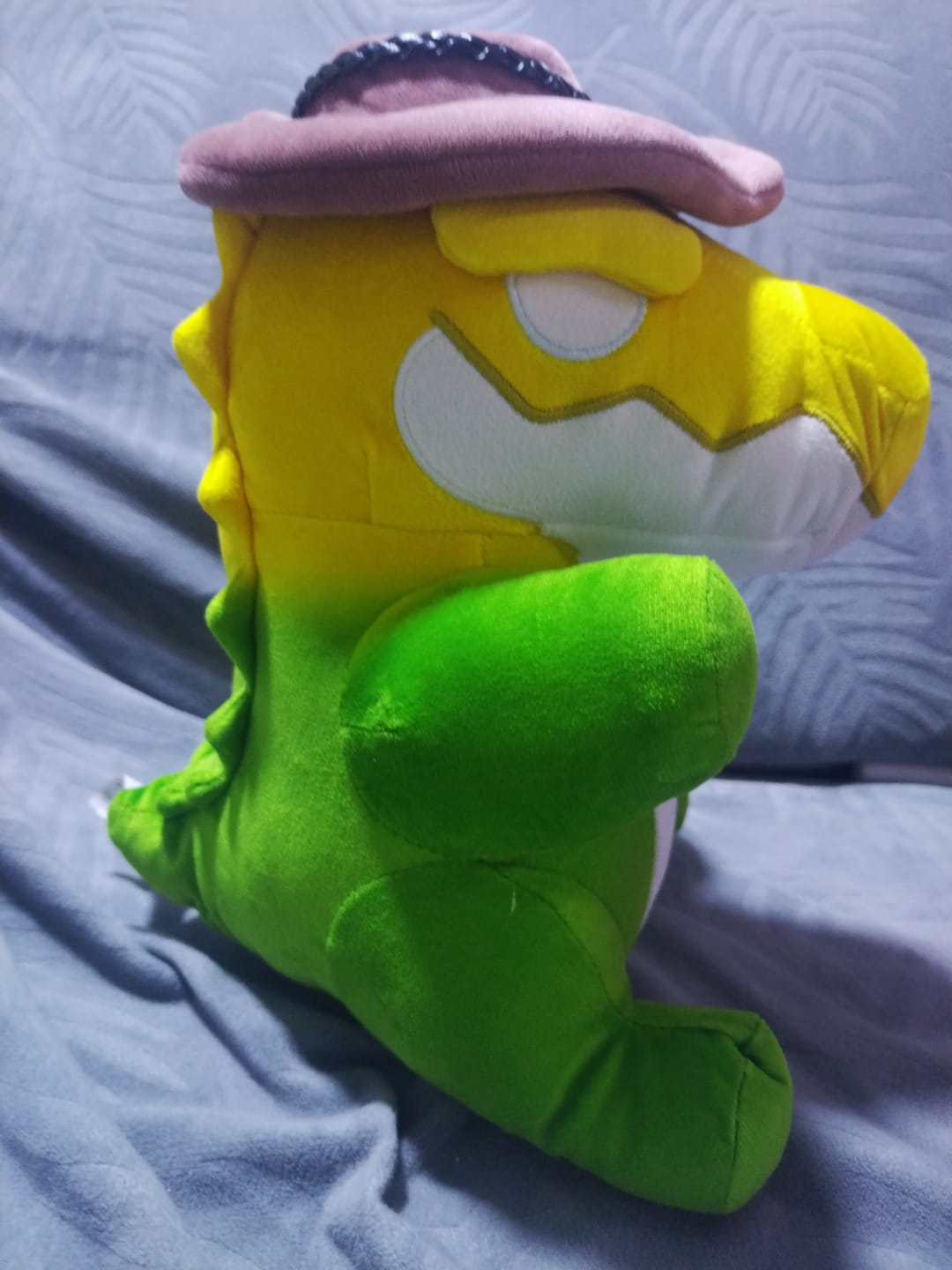 Customer photo review of Gummigoo Plush