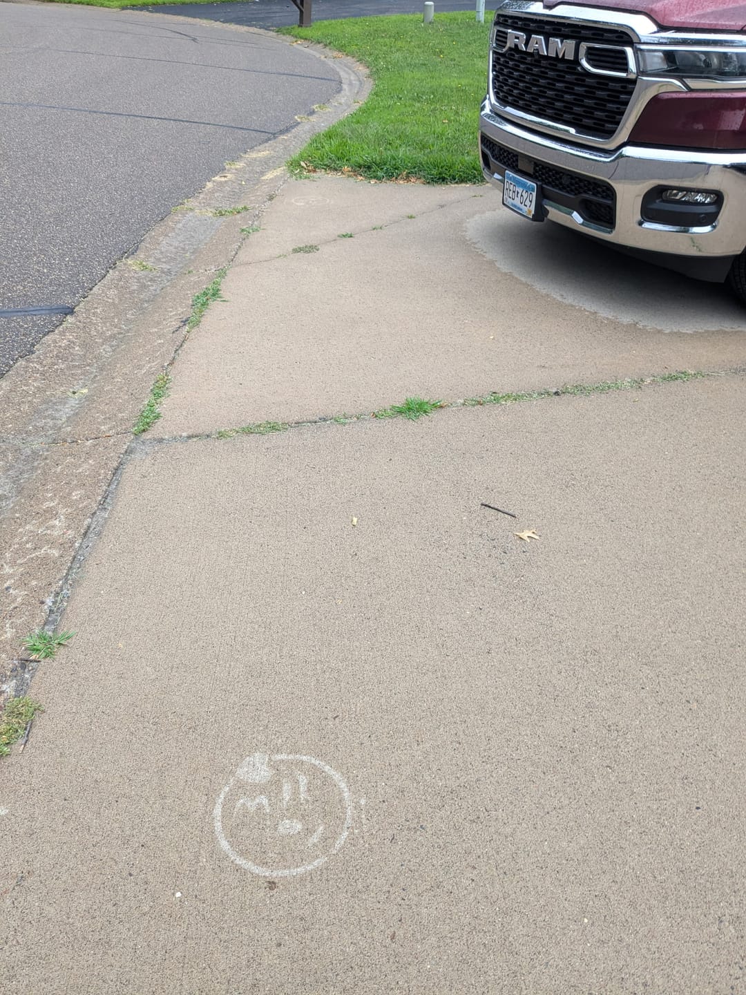 Customer photo review of Kissing Emoji PopOut Stencil