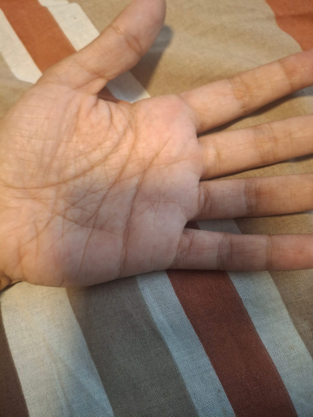 Customer photo review of Pomni Pendantz Blindbox