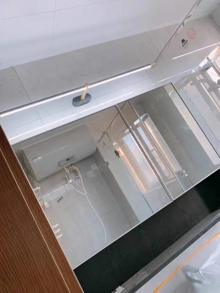 Customer photo review of Minimalist Linear Wall Lamp, Metal LED Vanity Light, 3000K, Dimmable