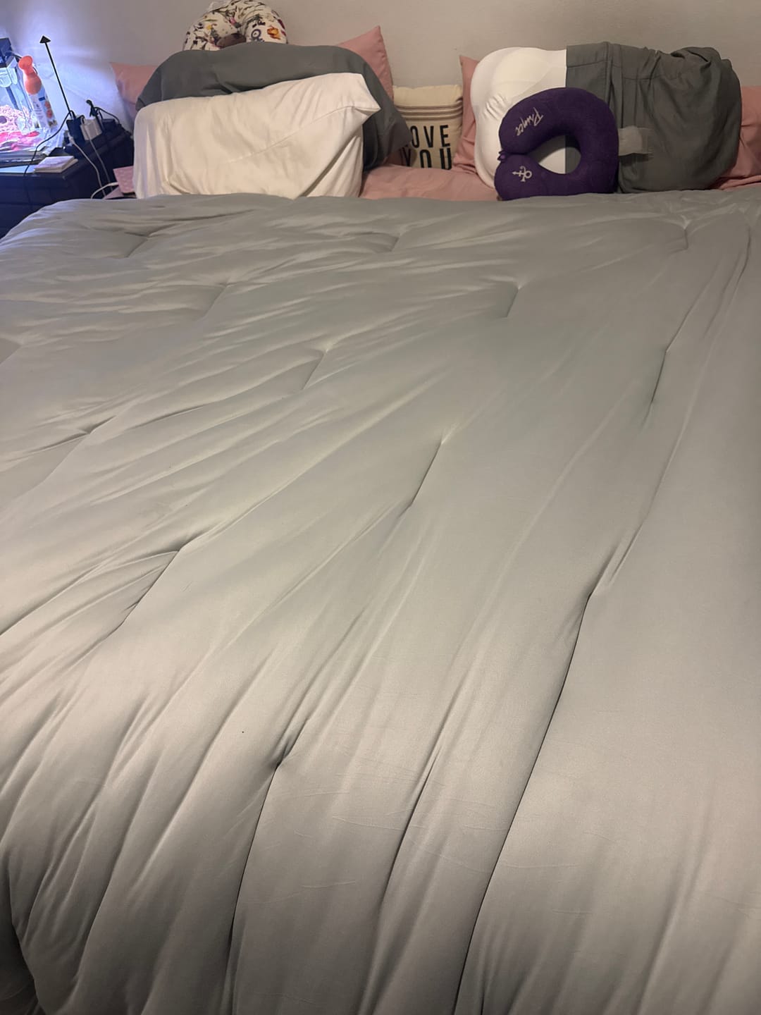 Customer photo review of MarshMellow Comforter