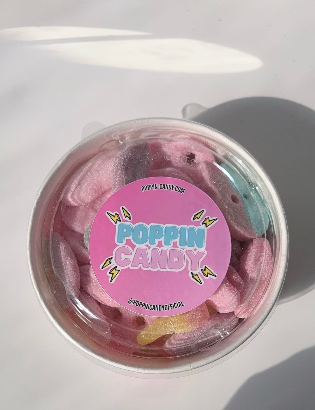 Customer photo review of BUBS Sour Dizzy Bubblegum Foam Skulls
