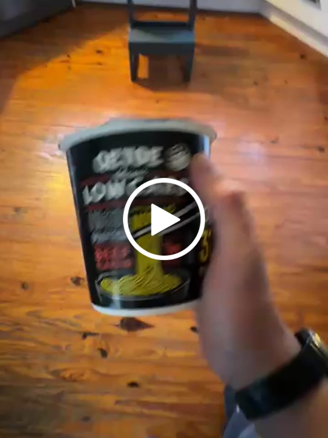 Customer video review of Qetoe Low Carb High Protein Instant Cup Noodle - COMBO 6 PACK
