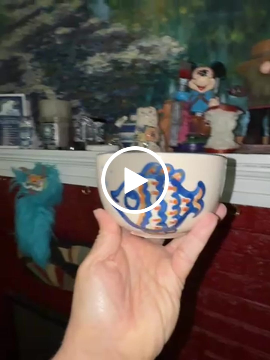 Customer video review of Bubbly Fish Candle