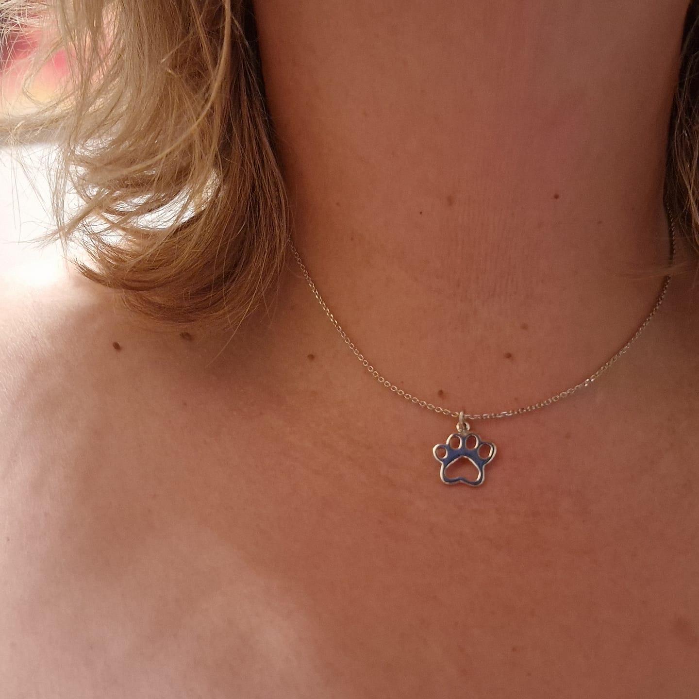 Customer photo review of Pawsitive Halskette