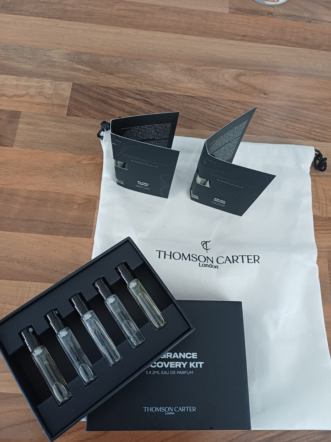 Customer photo review of Fragrance Discovery Kit | 5x 2ml | Eau de Parfum
