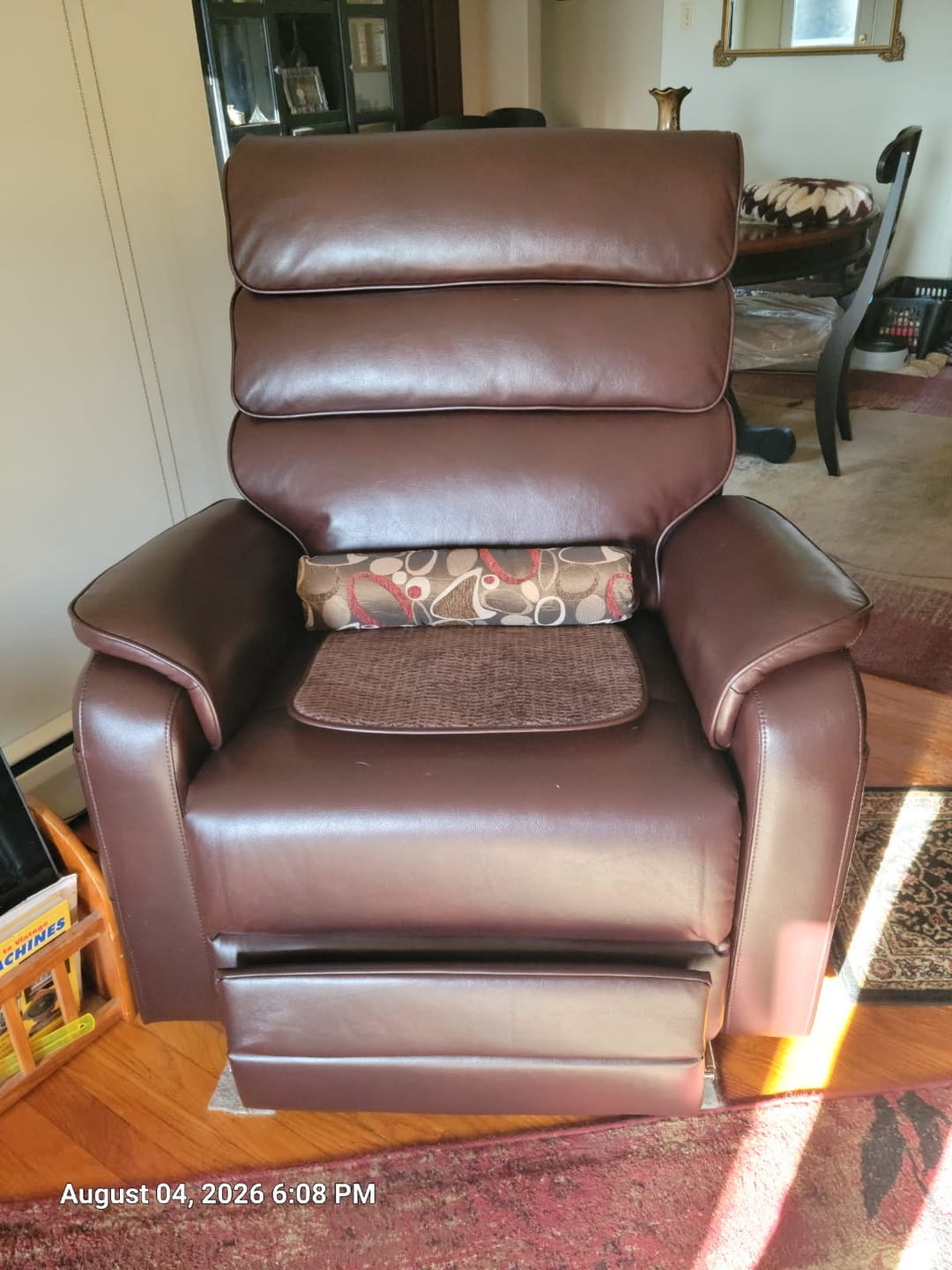 Customer photo review of 9188ET Big & Tall Power Lift Recliner – Dual Motor, 400LBS, Lay Flat, Heat & Massage