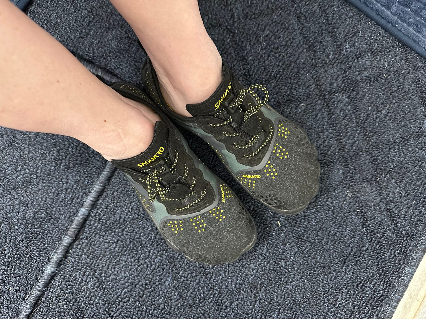 Customer photo review of Fast Ⅰ Aqua - Barefoot Water Shoes