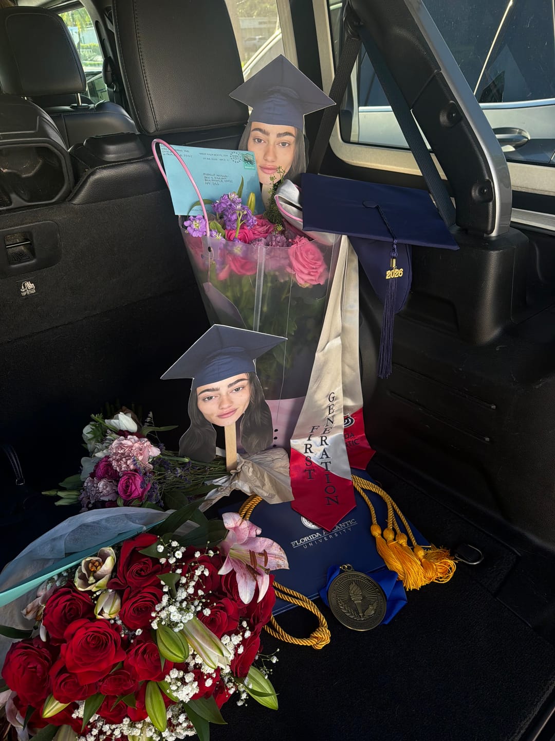 Customer photo review of Personalized Cardstock Fan Face | 6 Count