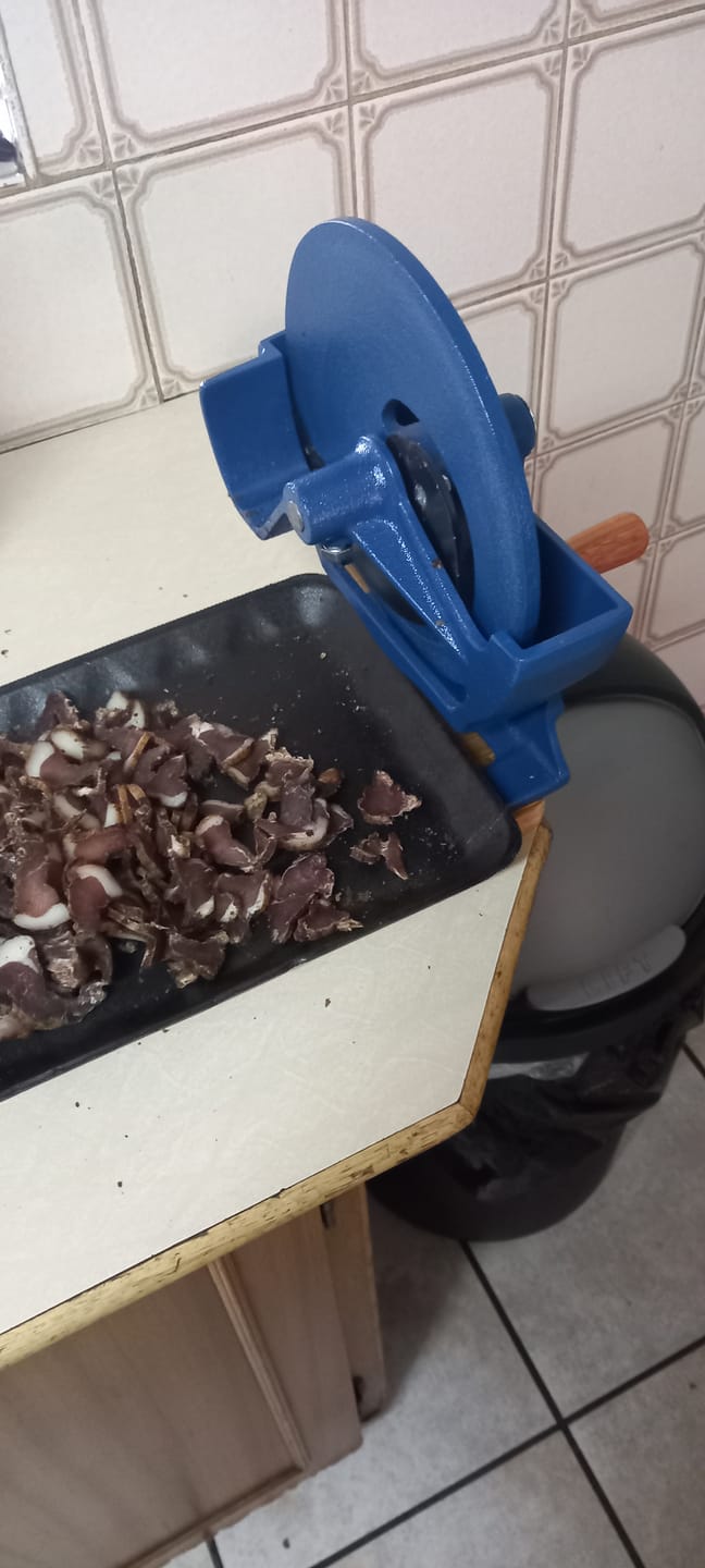 Customer photo review of Hand Biltong Slicer