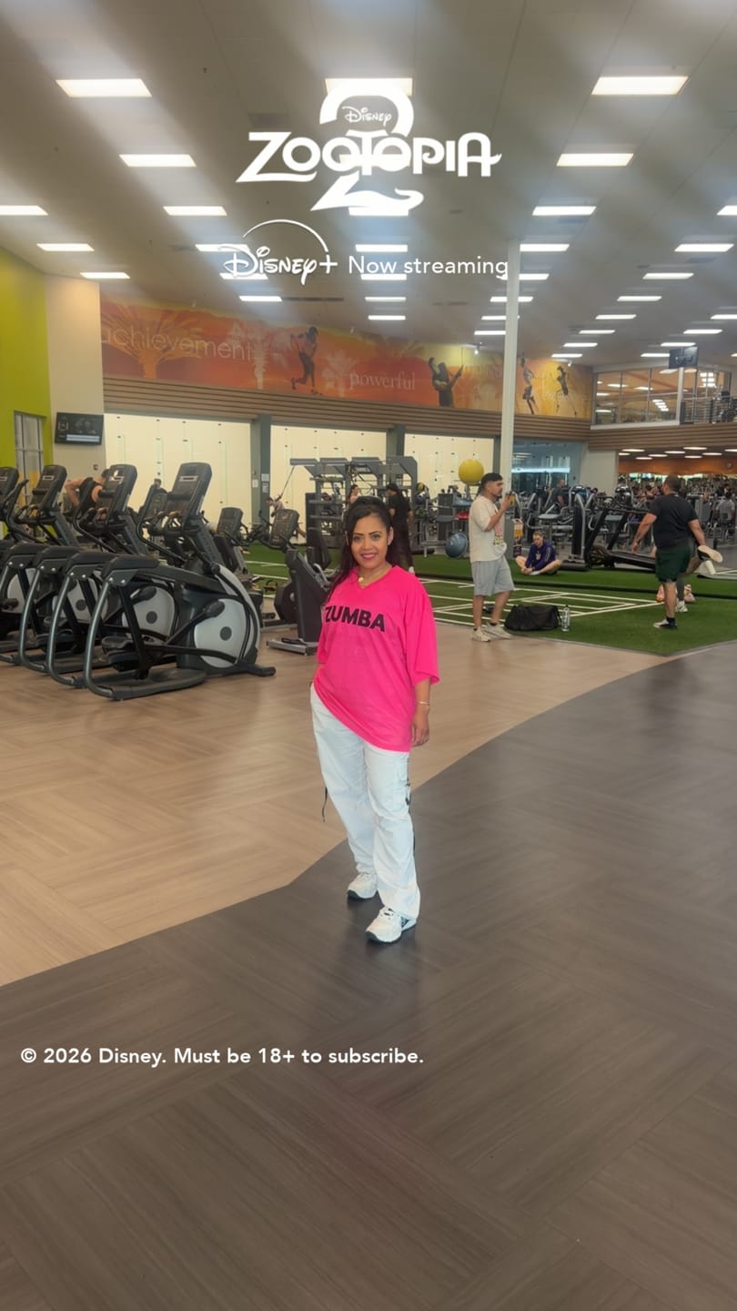 Customer photo review of Ultrabright Oversized Unisex Mesh Sports Jersey