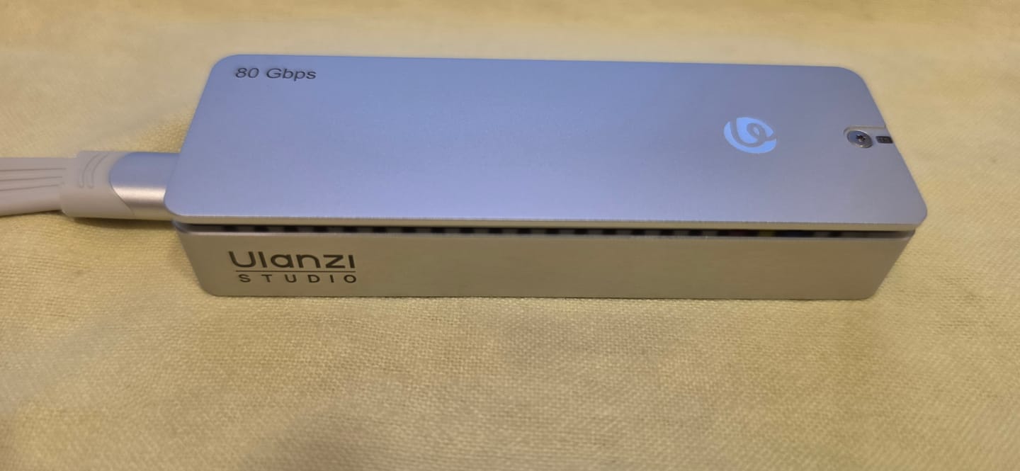 Customer photo review of Ulanzi DT580 80Gbps M.2 NVMe SSD Enclosure