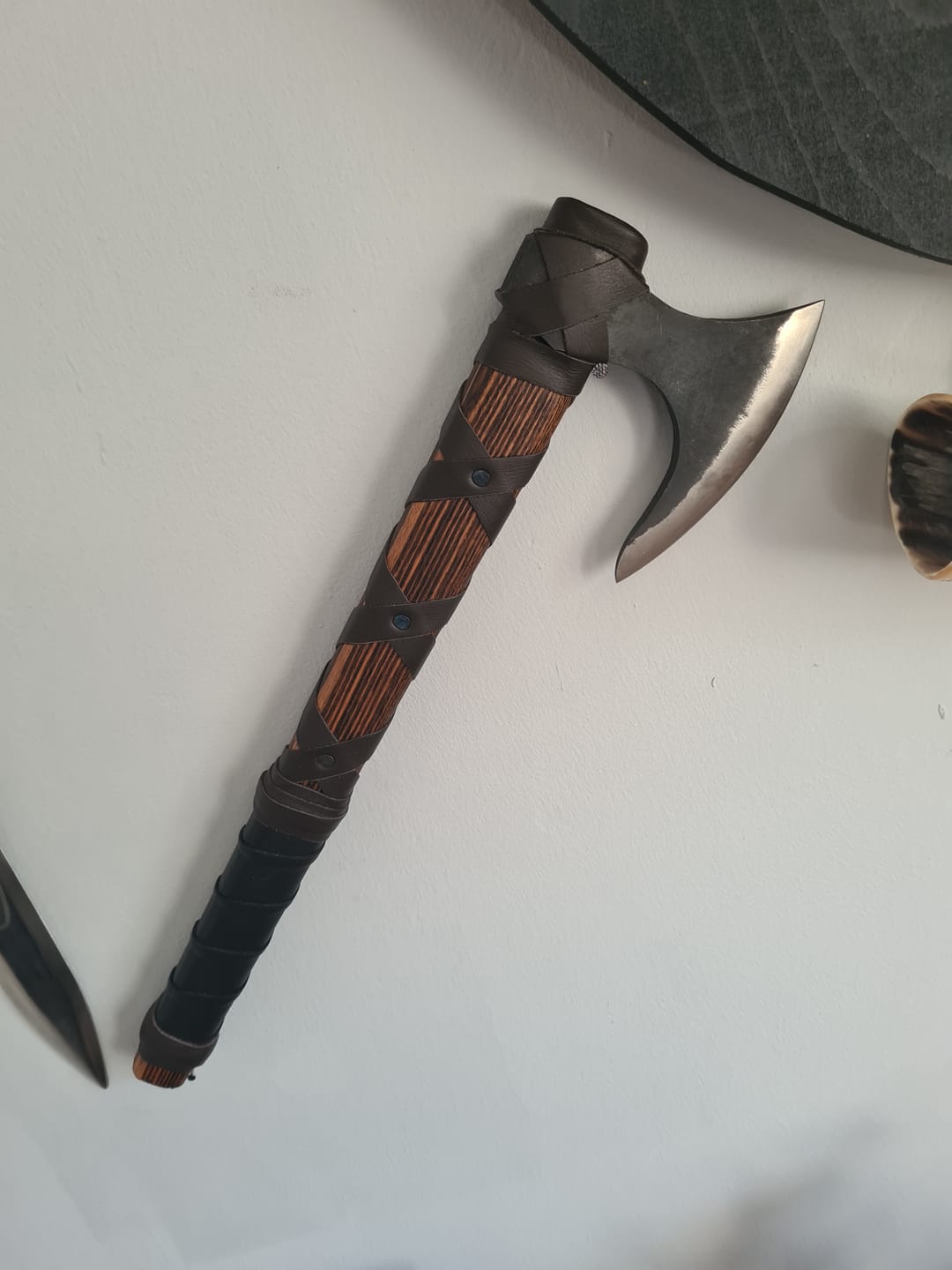 Customer photo review of Old Ragnar Axe
