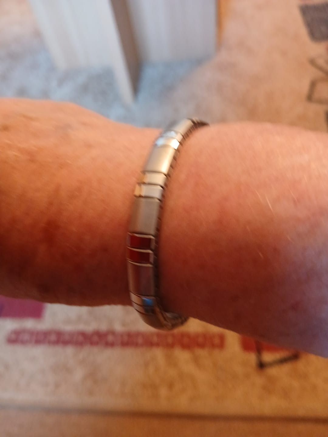 Customer photo review of Flexi-Armband Pure silber