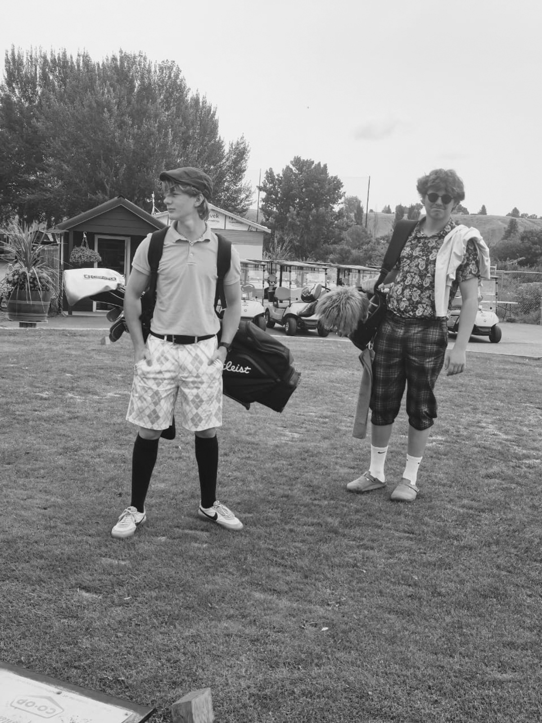 Golf  Beret golf outfit inspiration from Golf Gentry