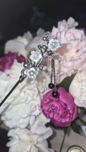 Customer photo review of The Moon Orchid