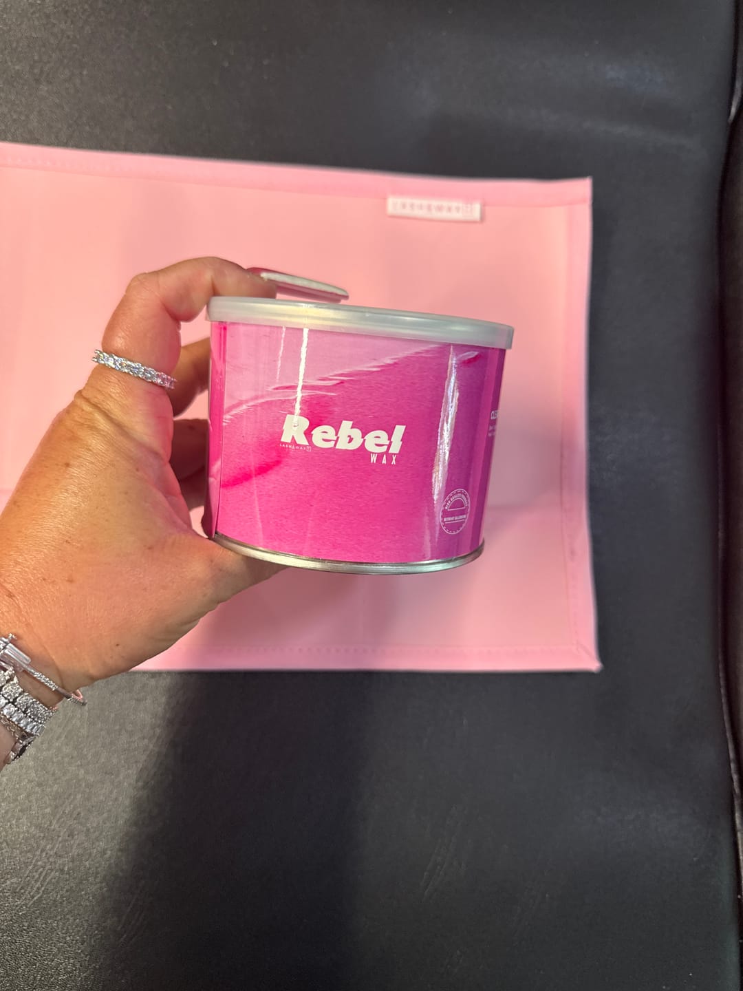 Customer photo review of Rebel Soft Wax - 14.1 oz Cans