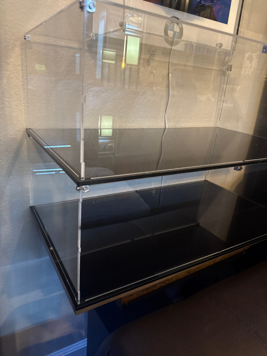 Customer photo review of Display Case for LEGO® 42172 Technic™ McLaren P1™