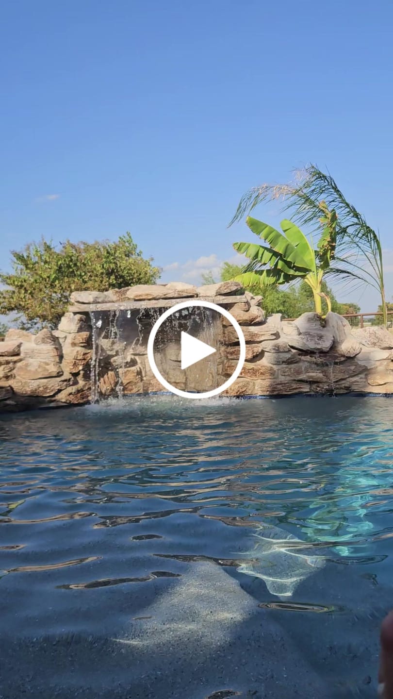 Customer video review of Fetch & Glow Balls