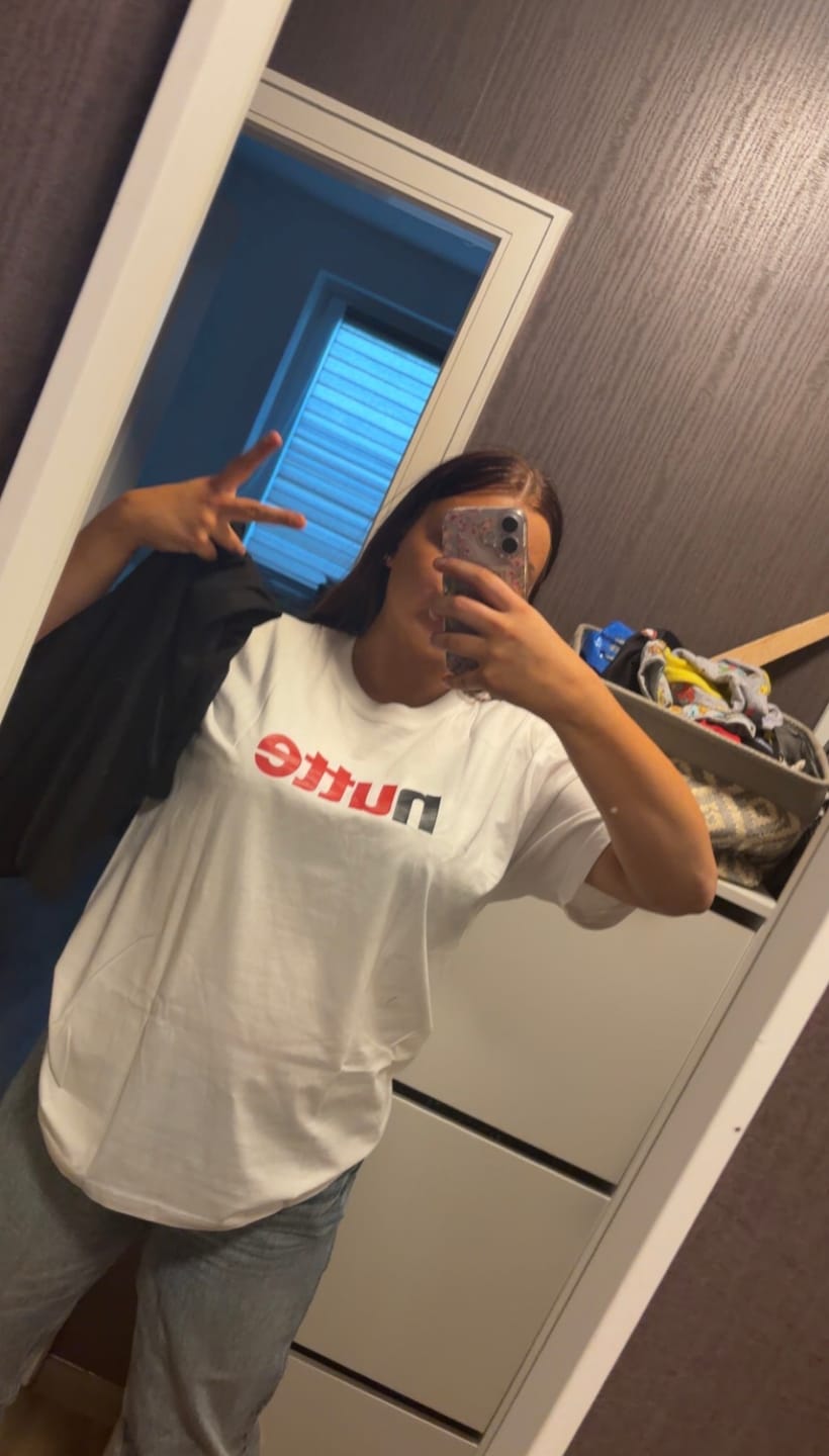 Customer photo review of Fotze T-Shirt