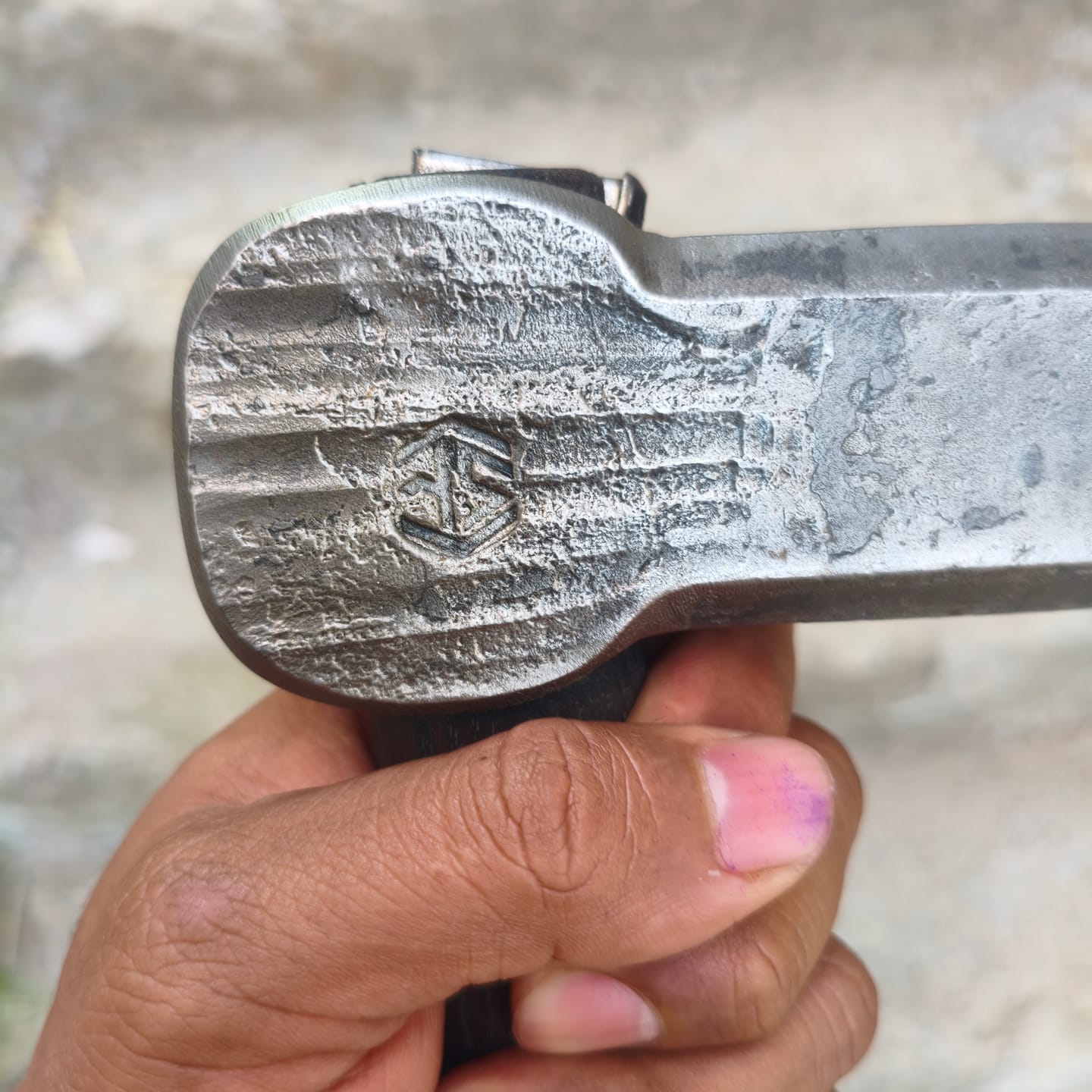 Customer photo review of Dog Head Hammer for Blacksmith