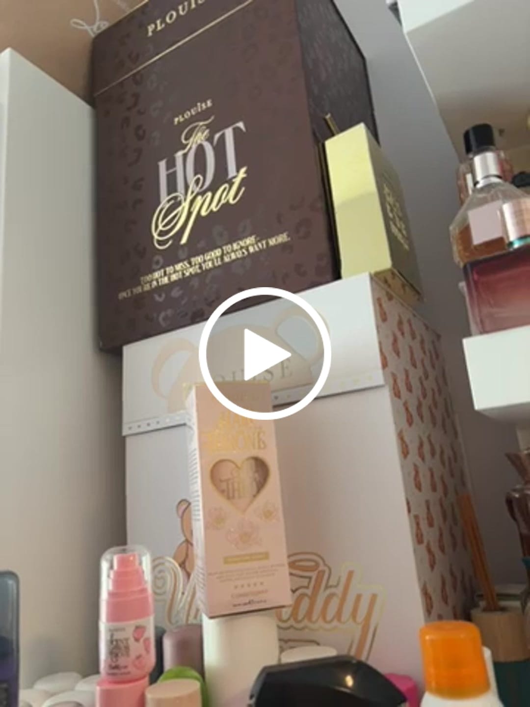 Customer video review of Signature Scent Shampoo & Conditioner Set