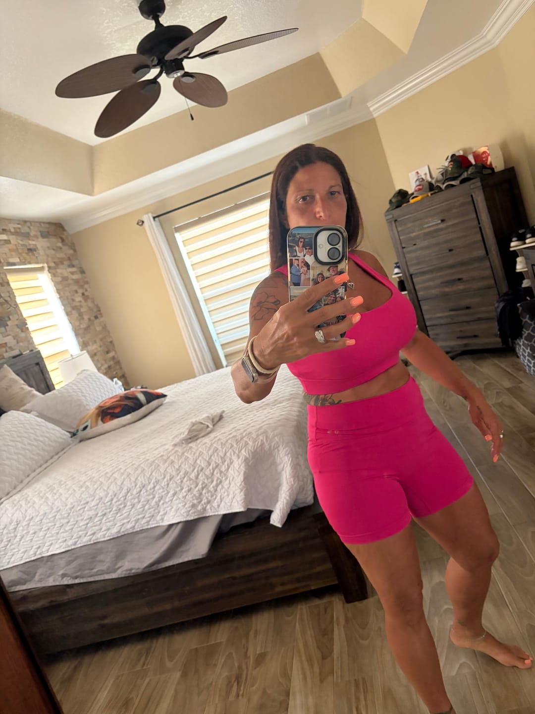 Customer photo review of DAYDREAM Square Neck Sports Bra