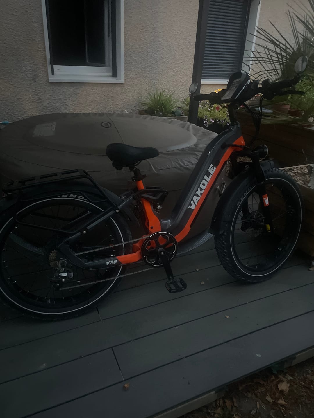 Customer photo review of Vakole V26 250W 26" Fat Bike 998Wh Full Suspension Electric Bike With Torque Sensor 48V 20.8Ah Battery SUV E-Bike