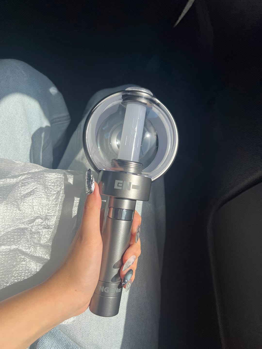 Customer photo review of ENHYPEN - OFFICIAL LIGHT STICK VER.2