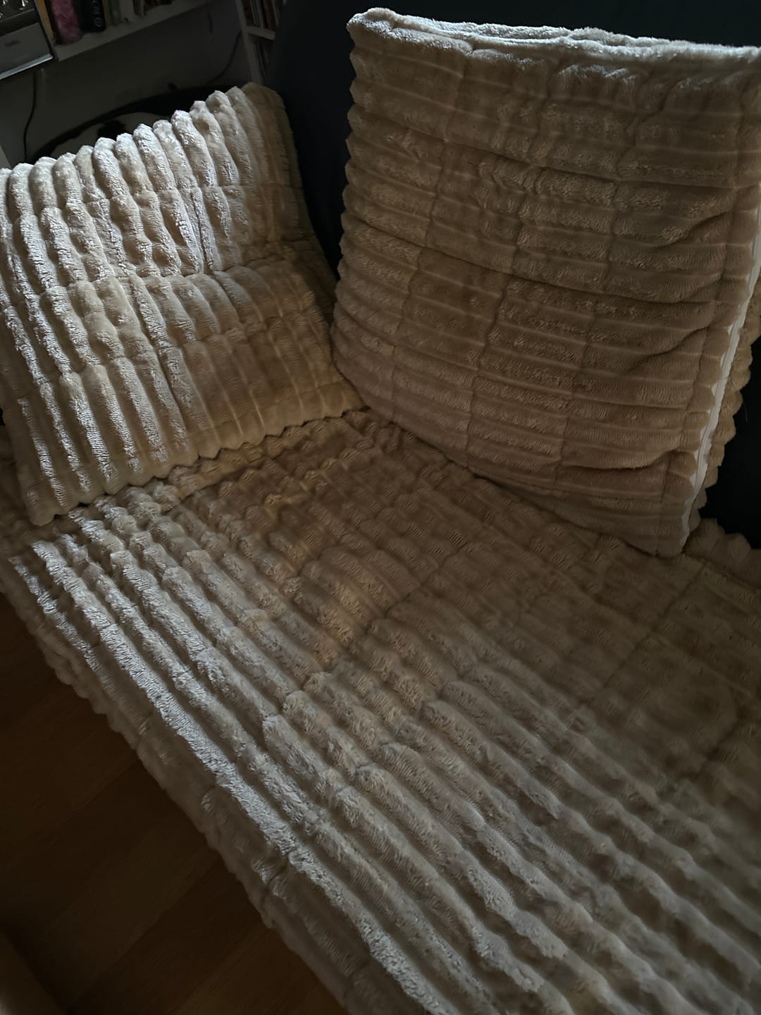 Customer photo review of PetLounge I Premium Sofa-Schutz