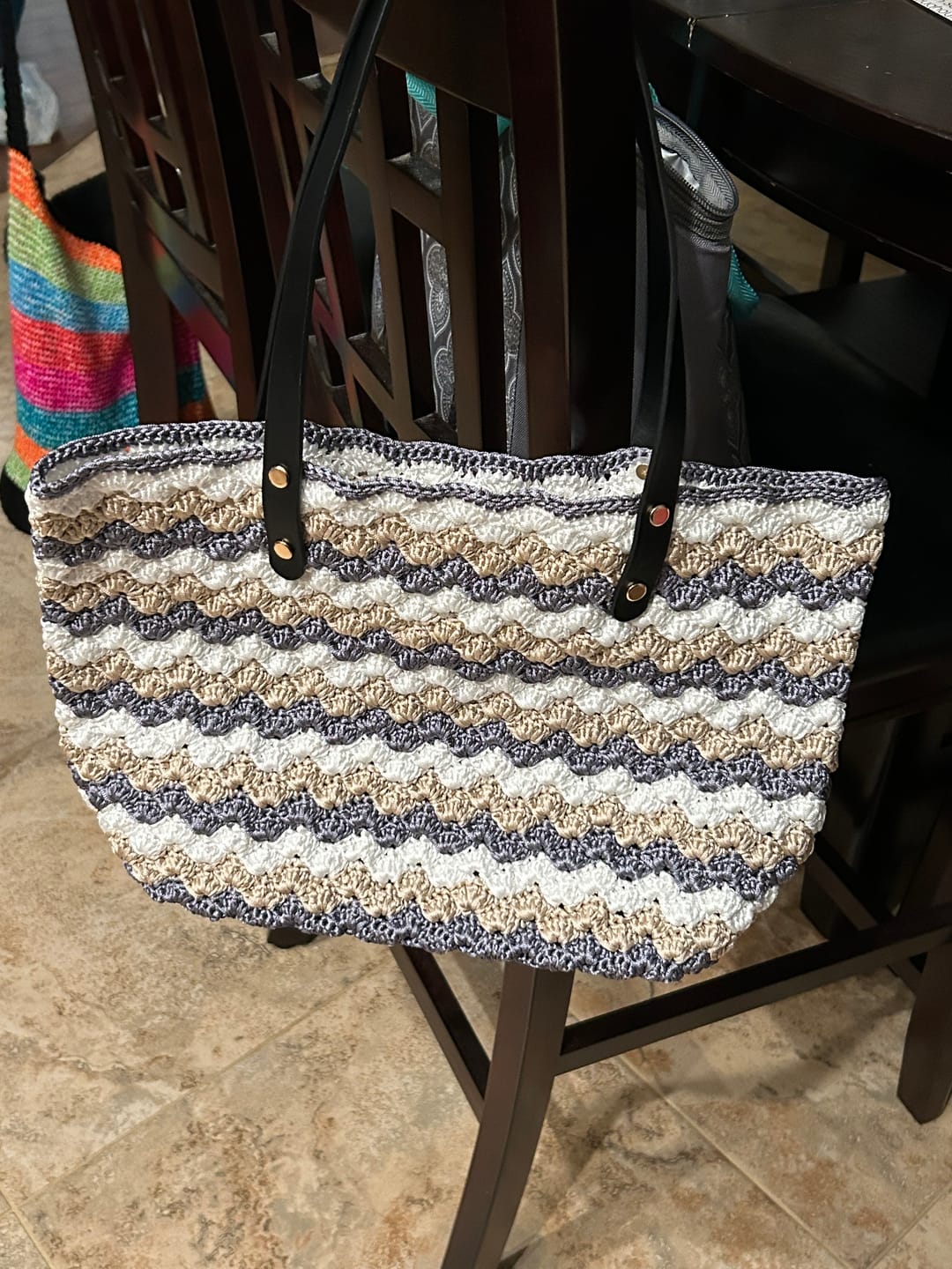 Customer photo review of Seabreaze Wave Tote Crochet Kit