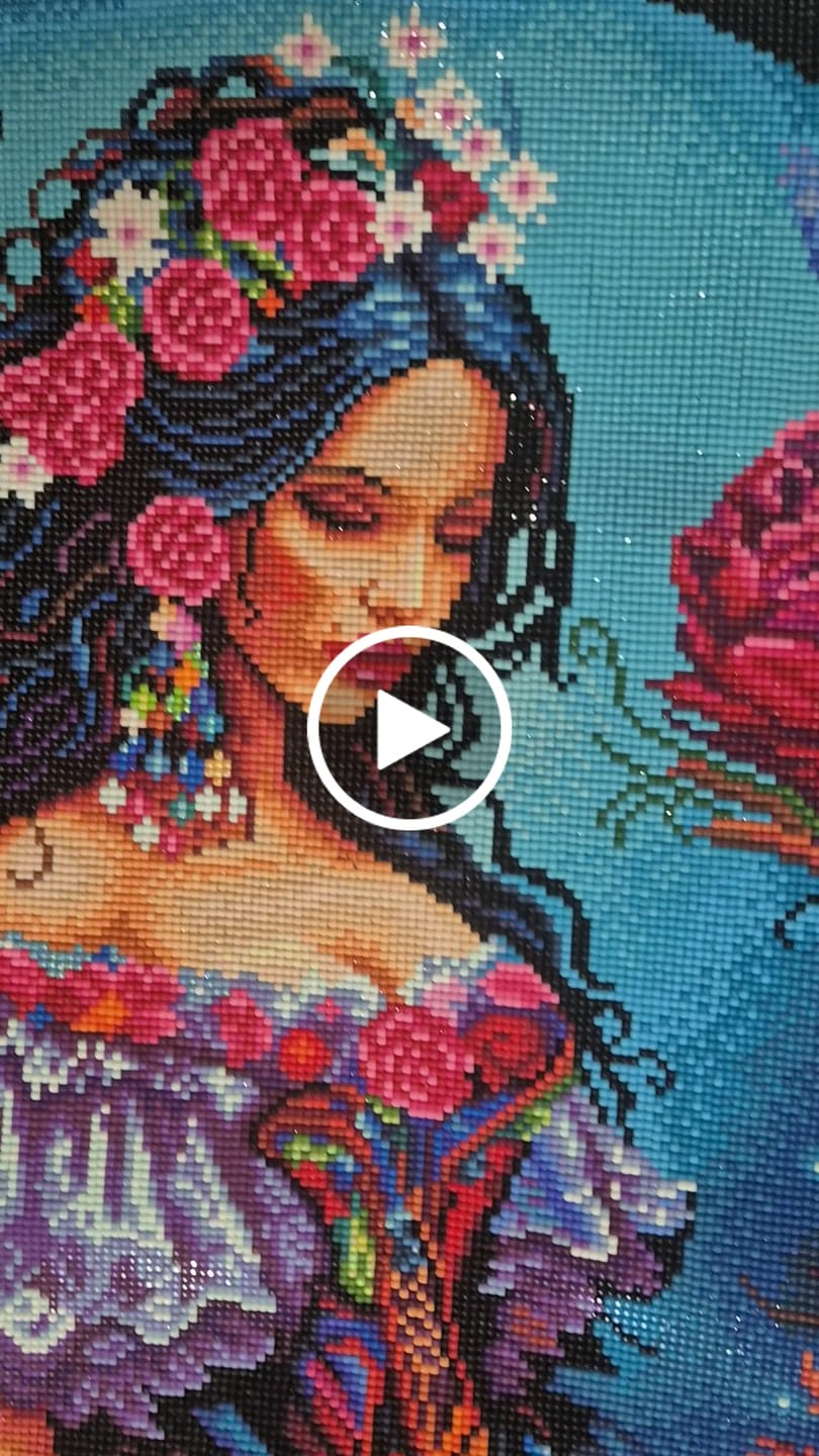 Customer video review of *Hand-Rendered* Esmeralda ©Jenoviya Art