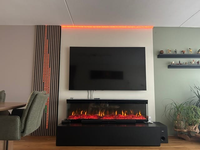 Customer photo review of EVIQ Elektrische sfeerhaard 3D Platina 65″ inch – 165 cm
