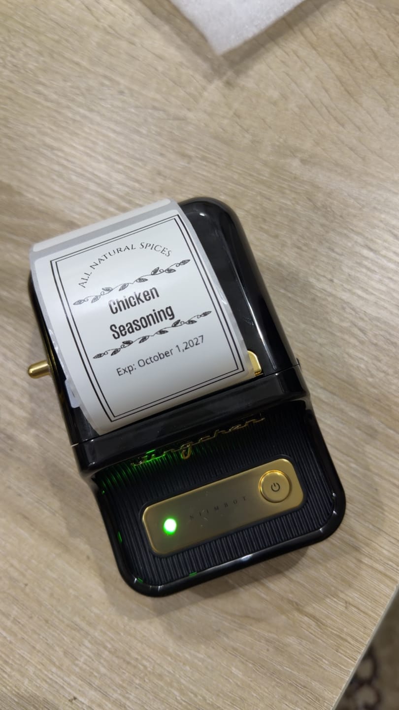 Customer photo review of NIIMBOT B21 Bluetooth Thermal Label Printer, Efficient for Home, Office, Business