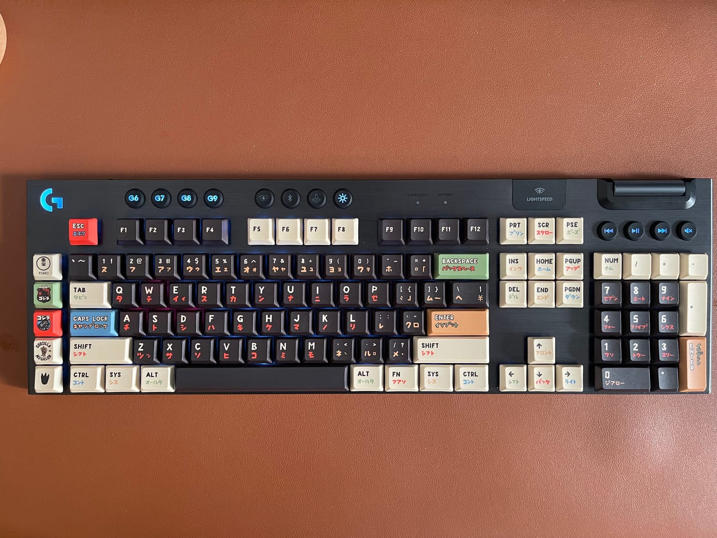 Customer photo review of Keytok 黑色經典哥吉拉 矮軸鍵帽