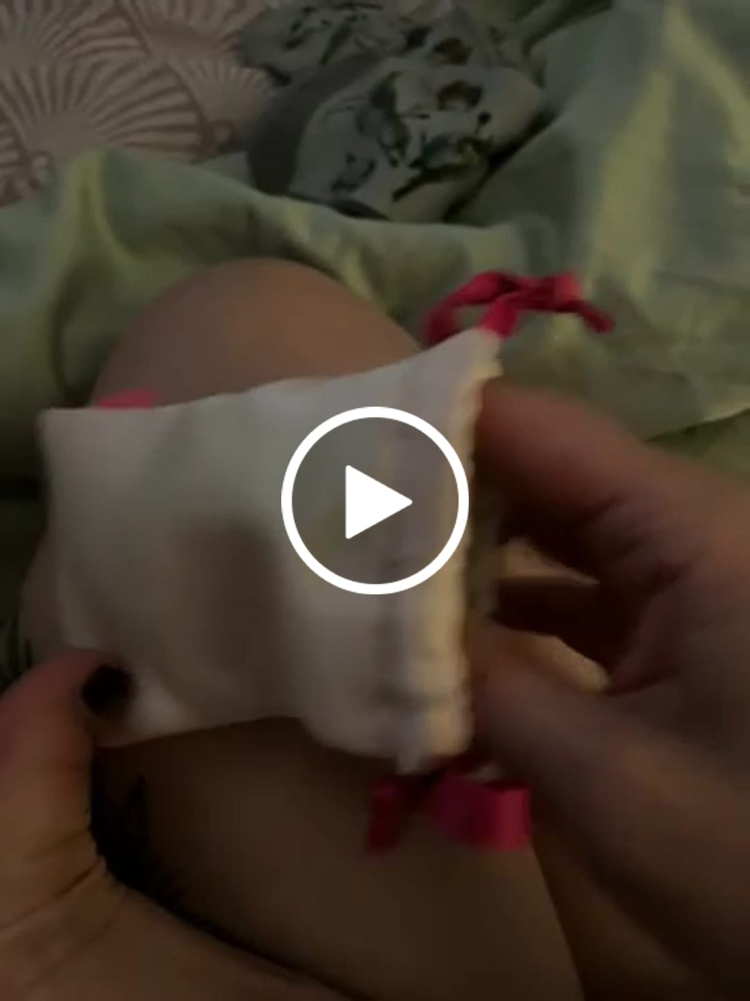 Customer video review of Avo Clitoral Massager