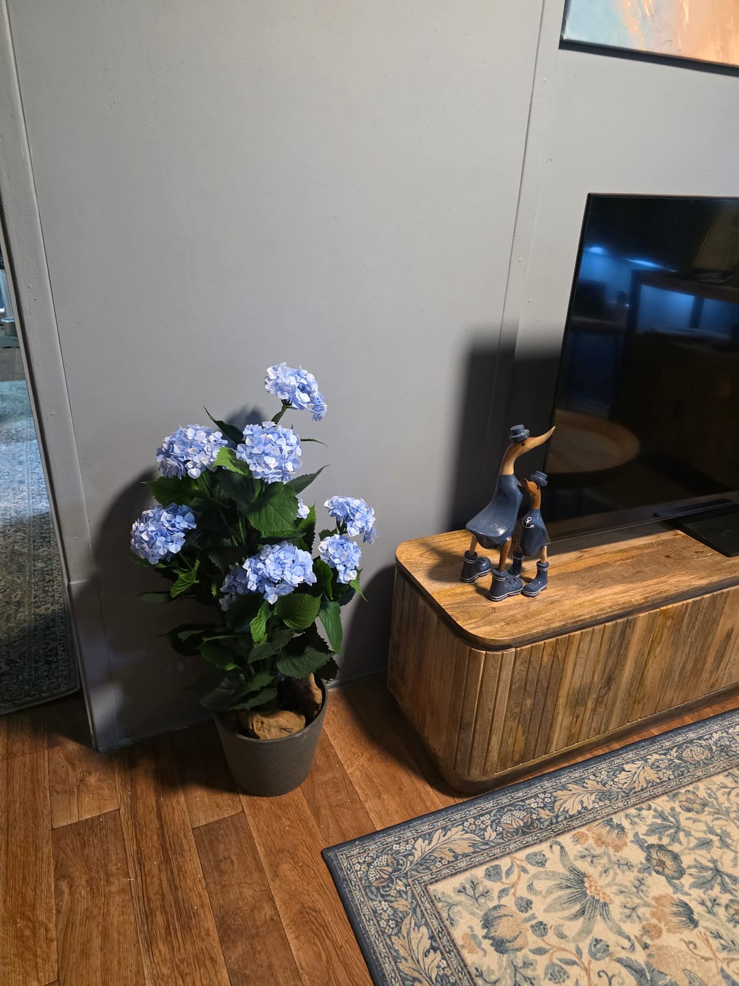 Customer photo review of Artificial Blue Hydrangea Tree 90cm - UV Resistant Premium Flowering Plant