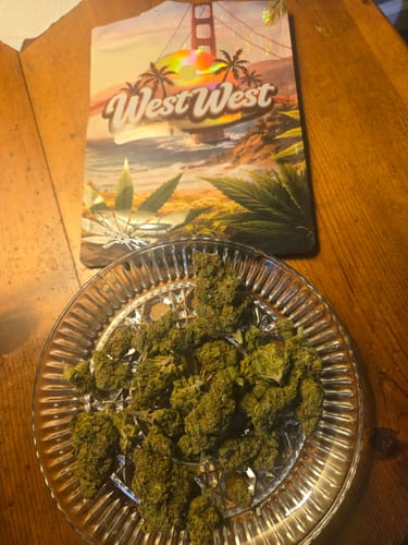 West West Brand - Skywalker OG - 14 Gramm - Indica photo review
