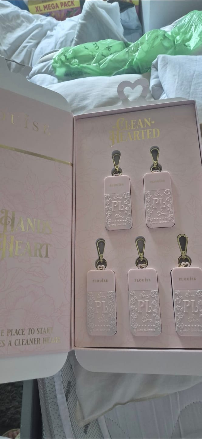 Customer photo review of Clean Hands Clean Heart Cherry Hand Sanitiser Spray PR Gift Set